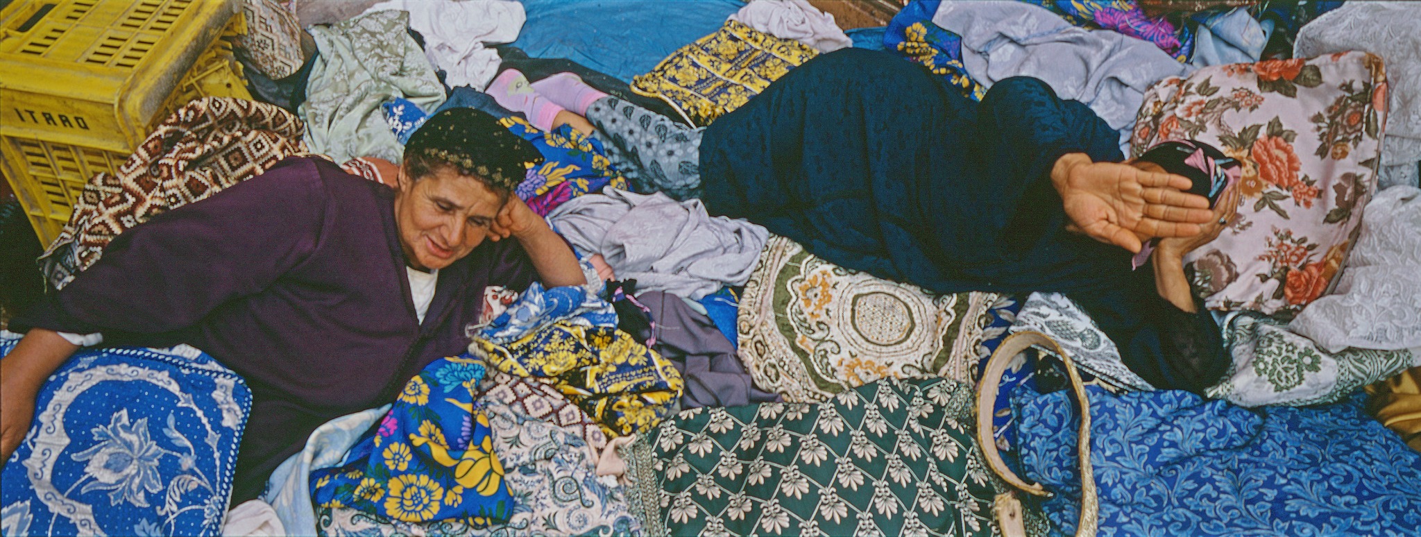 في مصادفة الألوان الخام, 11